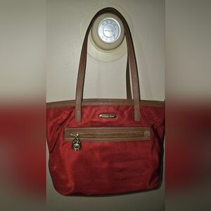 Michael Michael Kors Red Tote Bag (NEEDS LITTLE CLEANING)